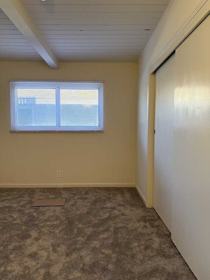 93/95 W. Reed Street - Photo 7 of 8