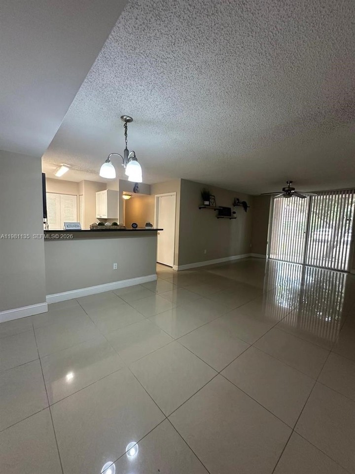 12124 Saint Andrews Pl #101