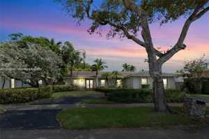 featured image of 2011 Ne 211th St #0