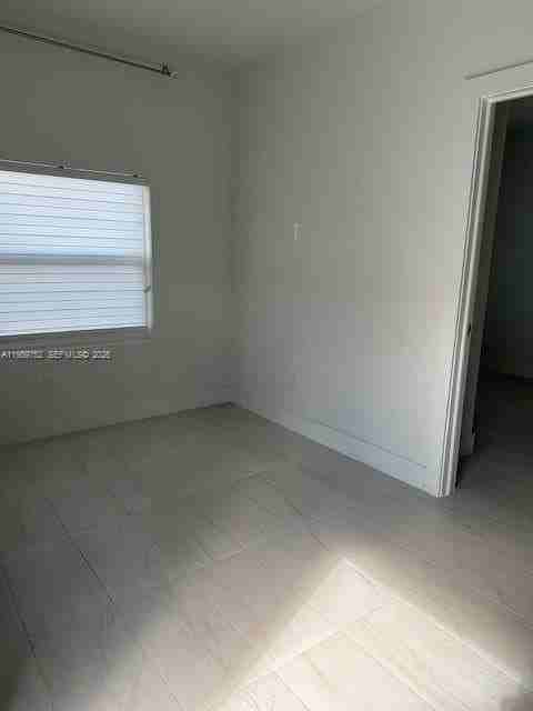 12752 Sw 211th St #2 - Photo 7 of 11