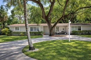 1762 Ne 145th St #1760 - Photo 1 of 1