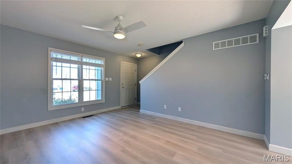 247 New Richmond Dr - Photo 4 of 30