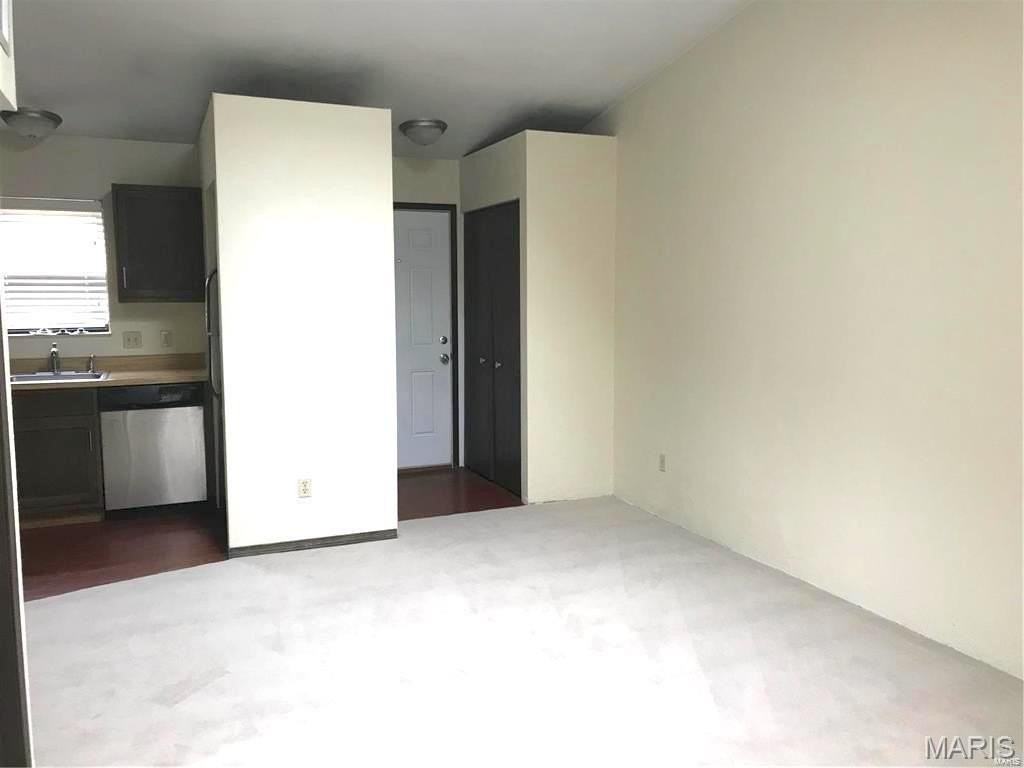 122 Ashley Dr - Photo 5 of 11