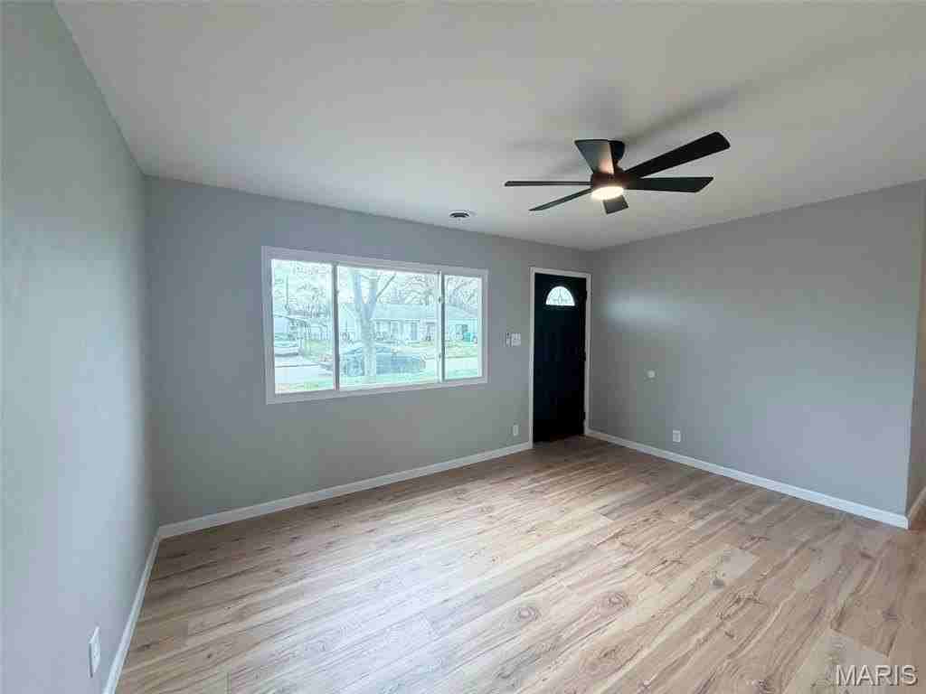 705 Saint Martin Dr - Photo 2 of 13