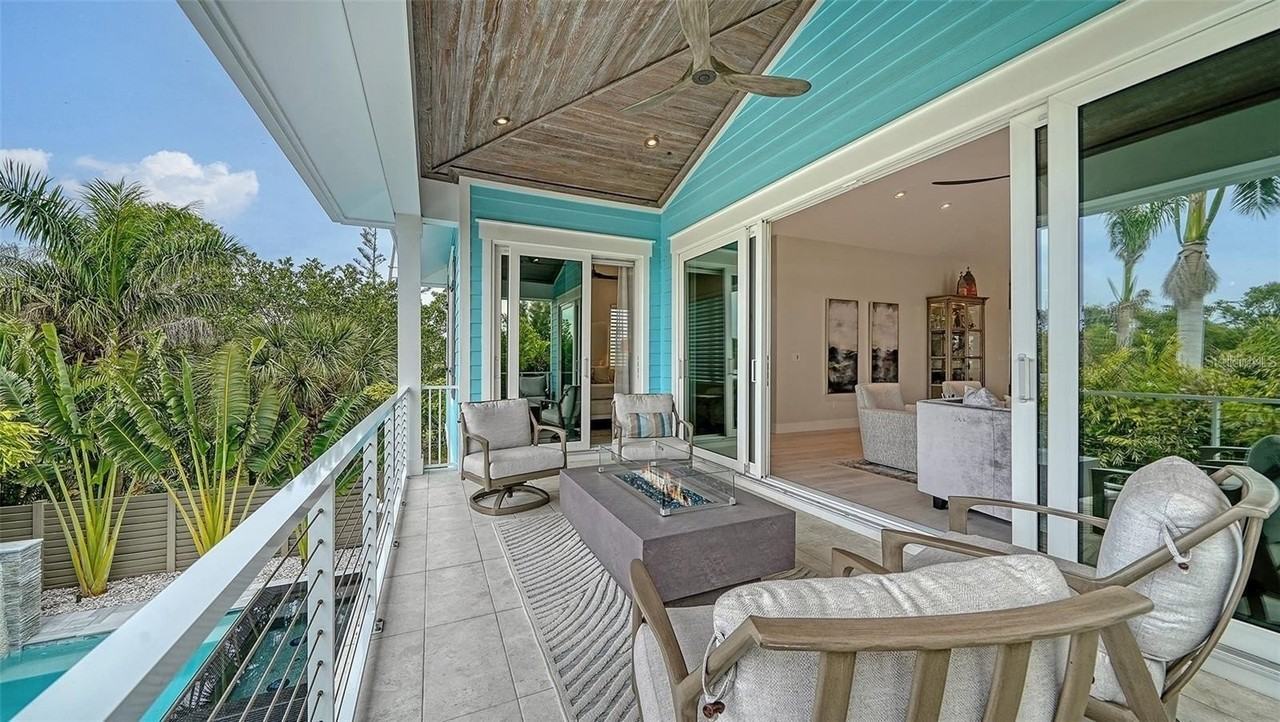 5930 Briarwood Ave - Photo 2 of 32