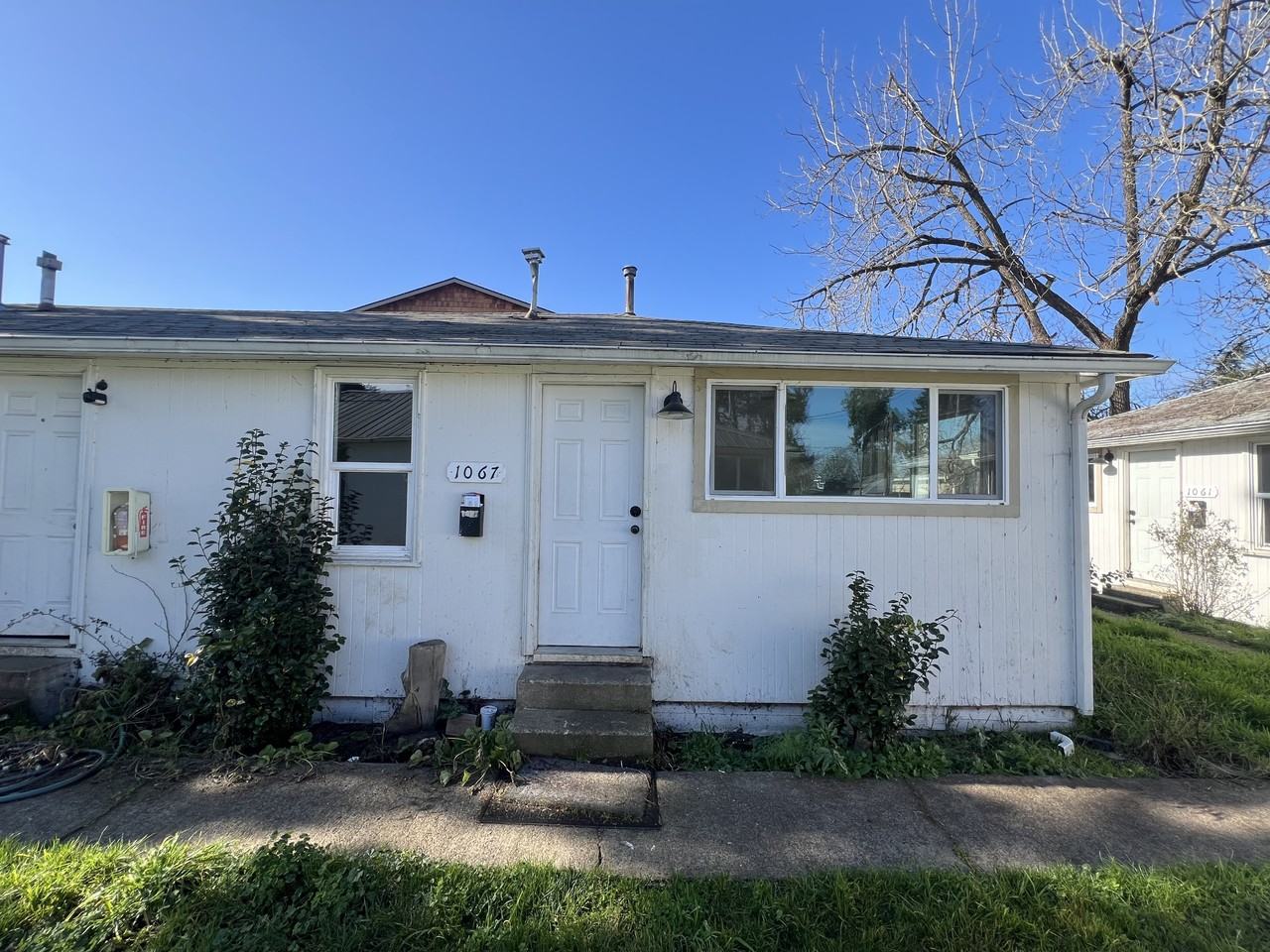 1055-1085 16th Street SE - Photo 4 of 15