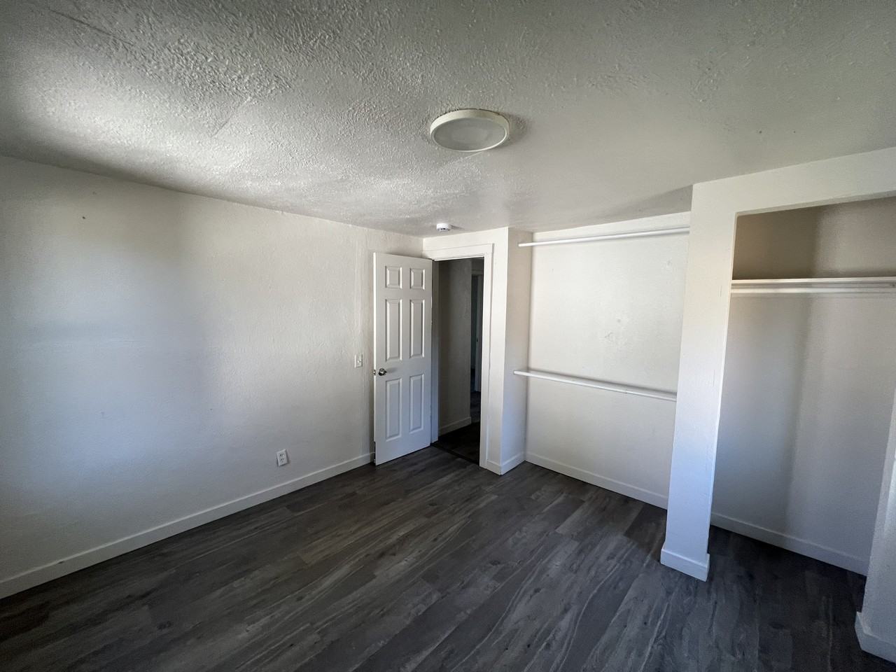 1055-1085 16th Street SE - Photo 5 of 15