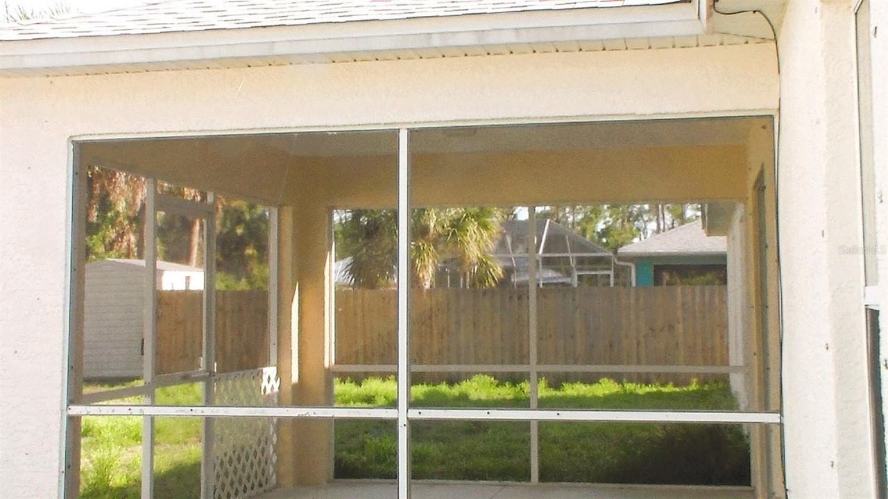 1744 RIPLEY ST STREET - Photo 6 of 40