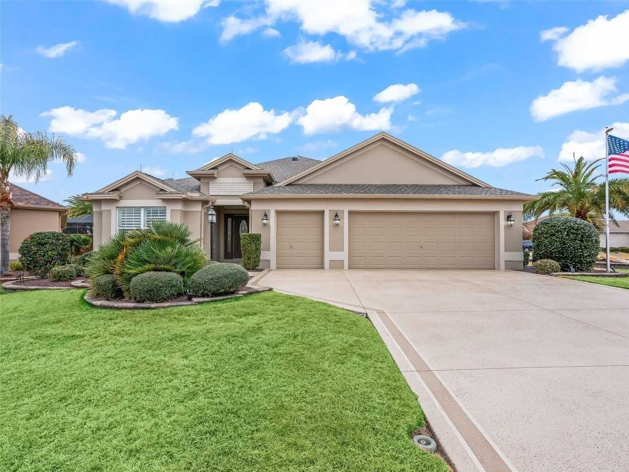 3556 Mistletoe Ct - Photo 3 of 50