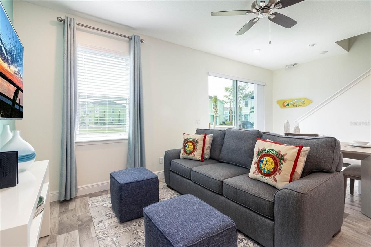 3024 Caribbean Soul Dr - Photo 2 of 50