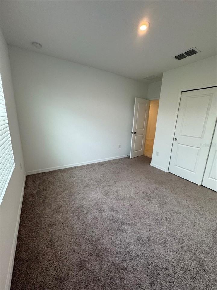 356 Citrine Loop - Photo 3 of 9