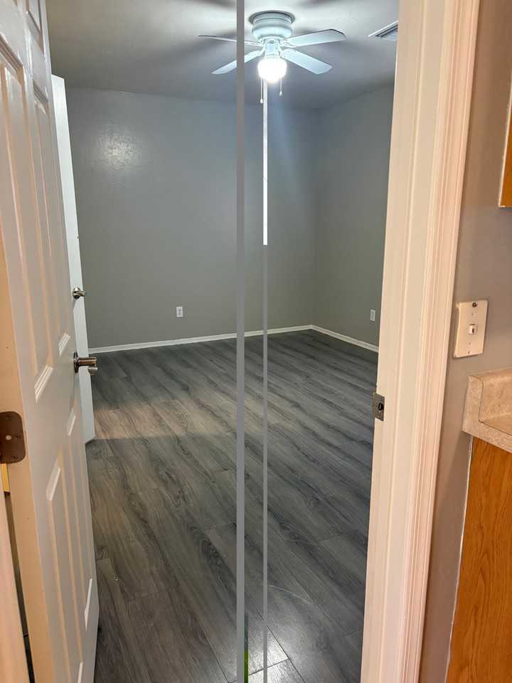 426 Camino del Patio - Photo 3 of 6