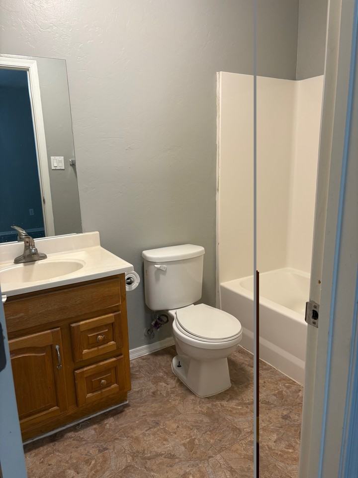 426 Camino del Patio - Photo 6 of 6