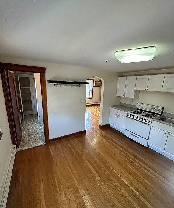 10-16 Hartwell St, Waltham - Photo 6 of 11