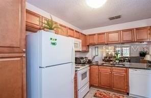 1393 Cadhay Ct - Photo 3 of 17