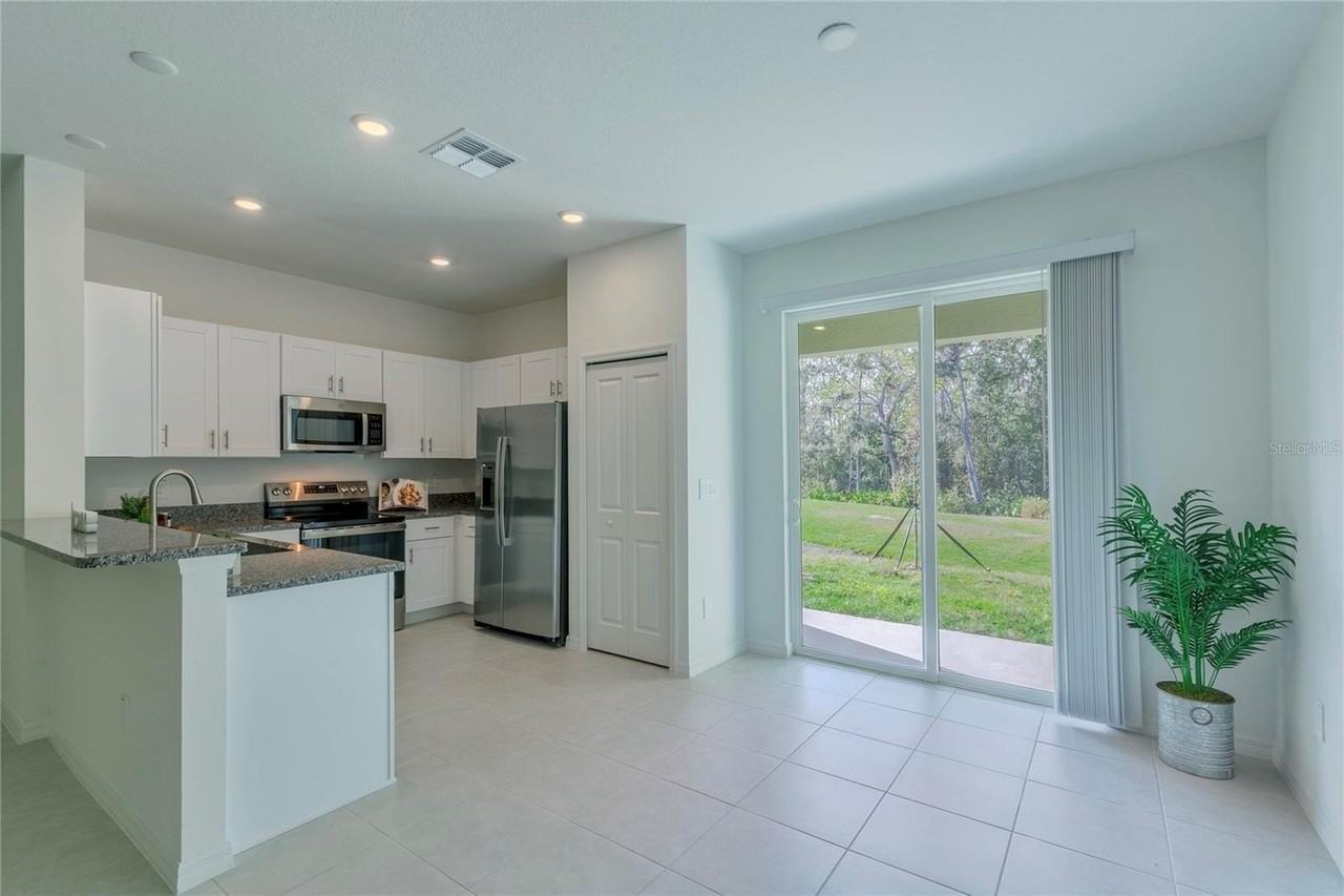 11091 Wishing Cloud Rd - Photo 7 of 25