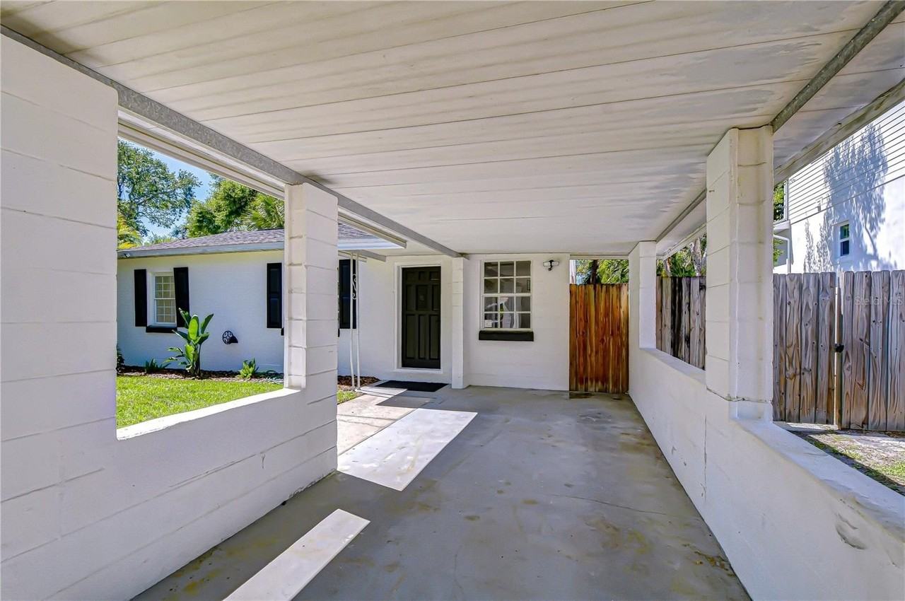 4309 S Renellie Dr - Photo 6 of 50