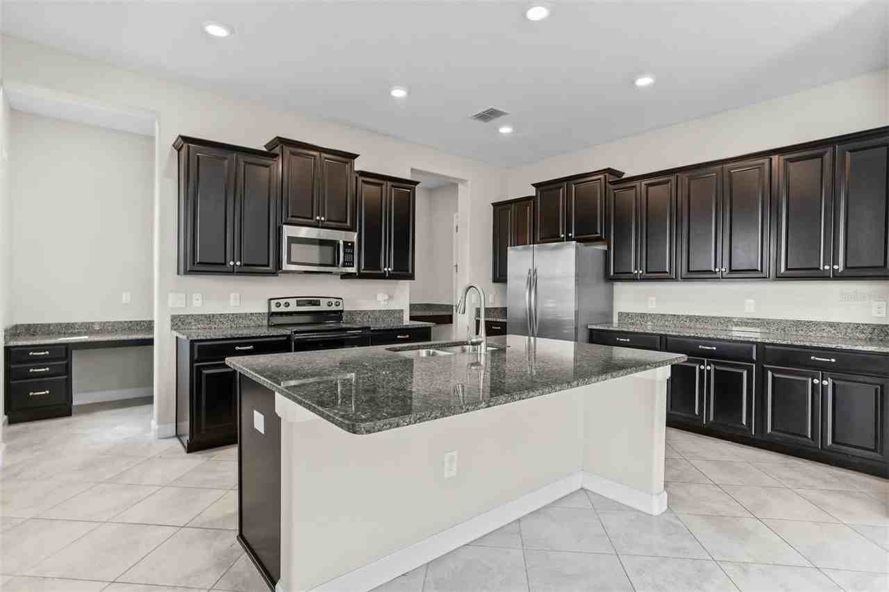 11715 Navajo Sandstone St - Photo 3 of 38