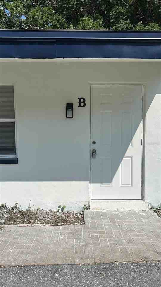 3446 Dahlia Pl #B - Photo 2 of 15