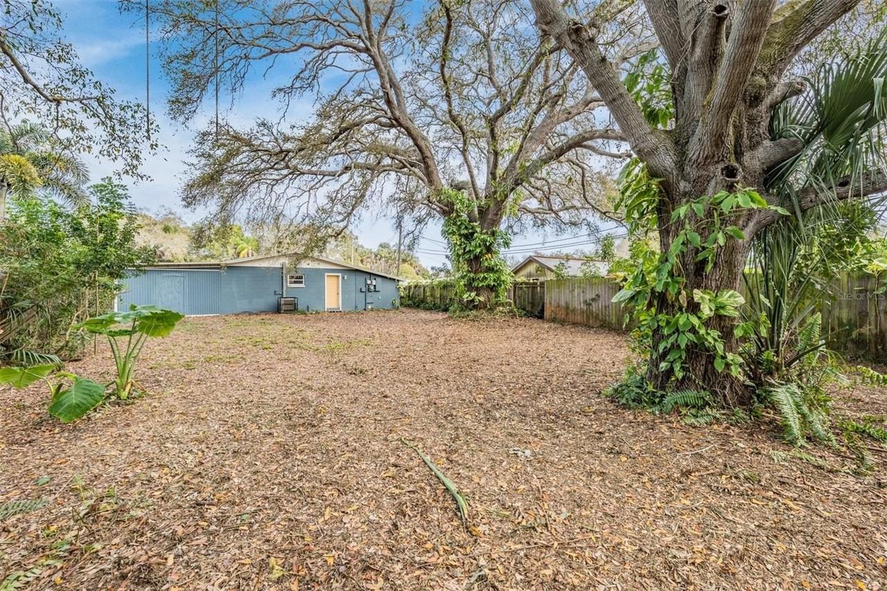 5475 70th Ln N - Photo 3 of 19