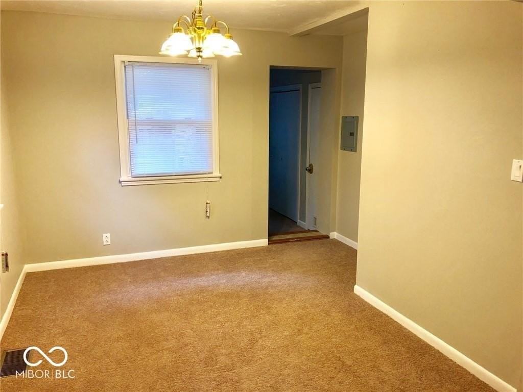 927 Belmar Ave - Photo 7 of 15