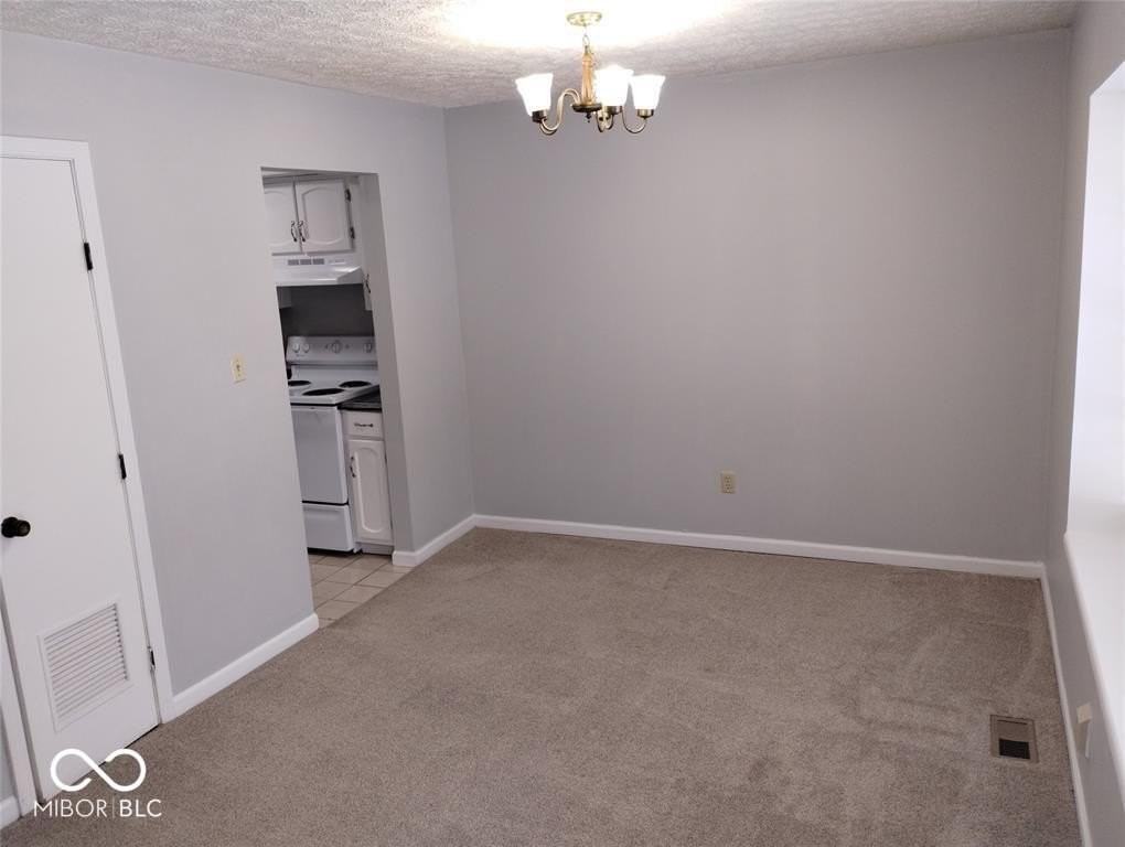 7434 Melanie Ln - Photo 3 of 25