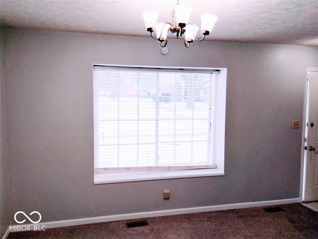 7434 Melanie Ln - Photo 4 of 25