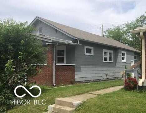 833 N Gladstone Ave - Photo 2 of 3