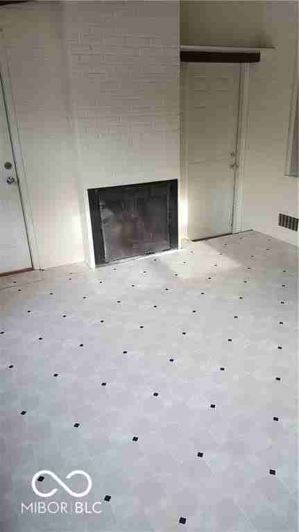 5152 Atherton South Dr - Photo 3 of 7