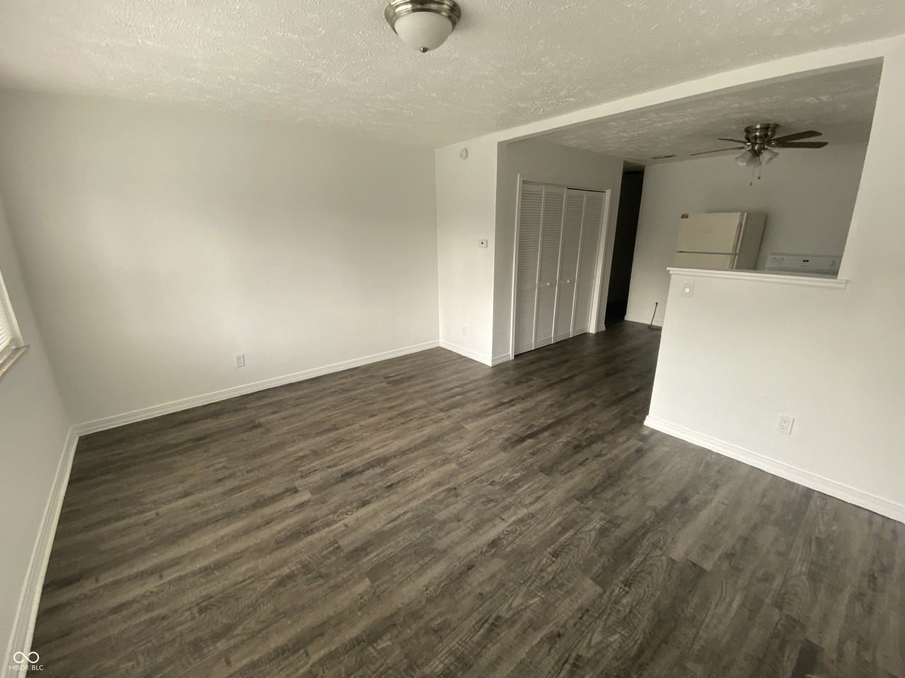 621 N Oxford St - Photo 5 of 16