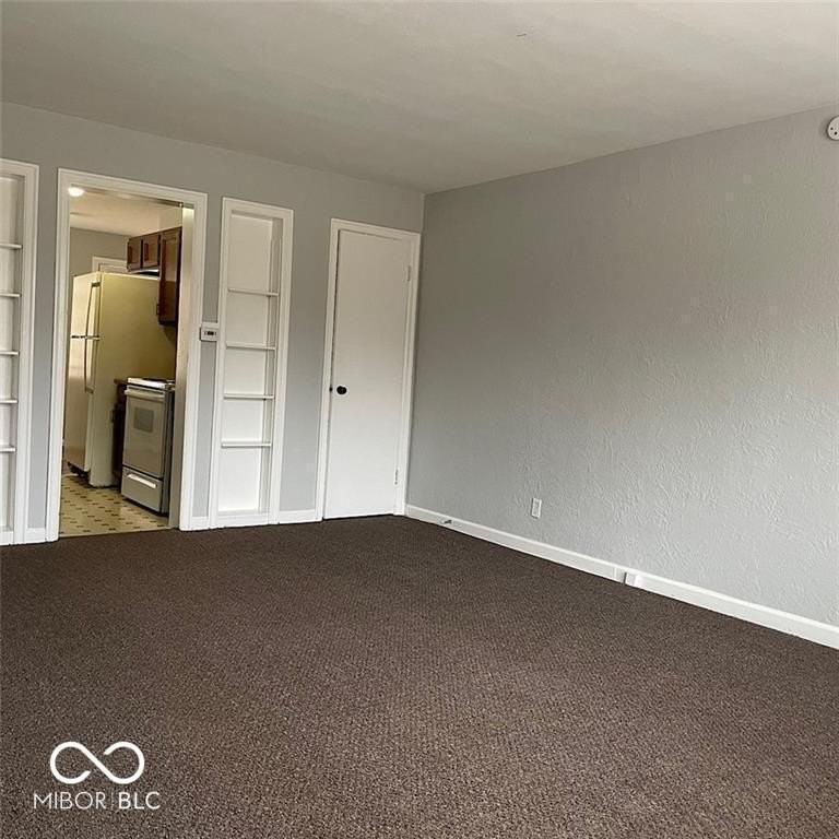 73 W Westfield Blvd - Photo 4 of 15