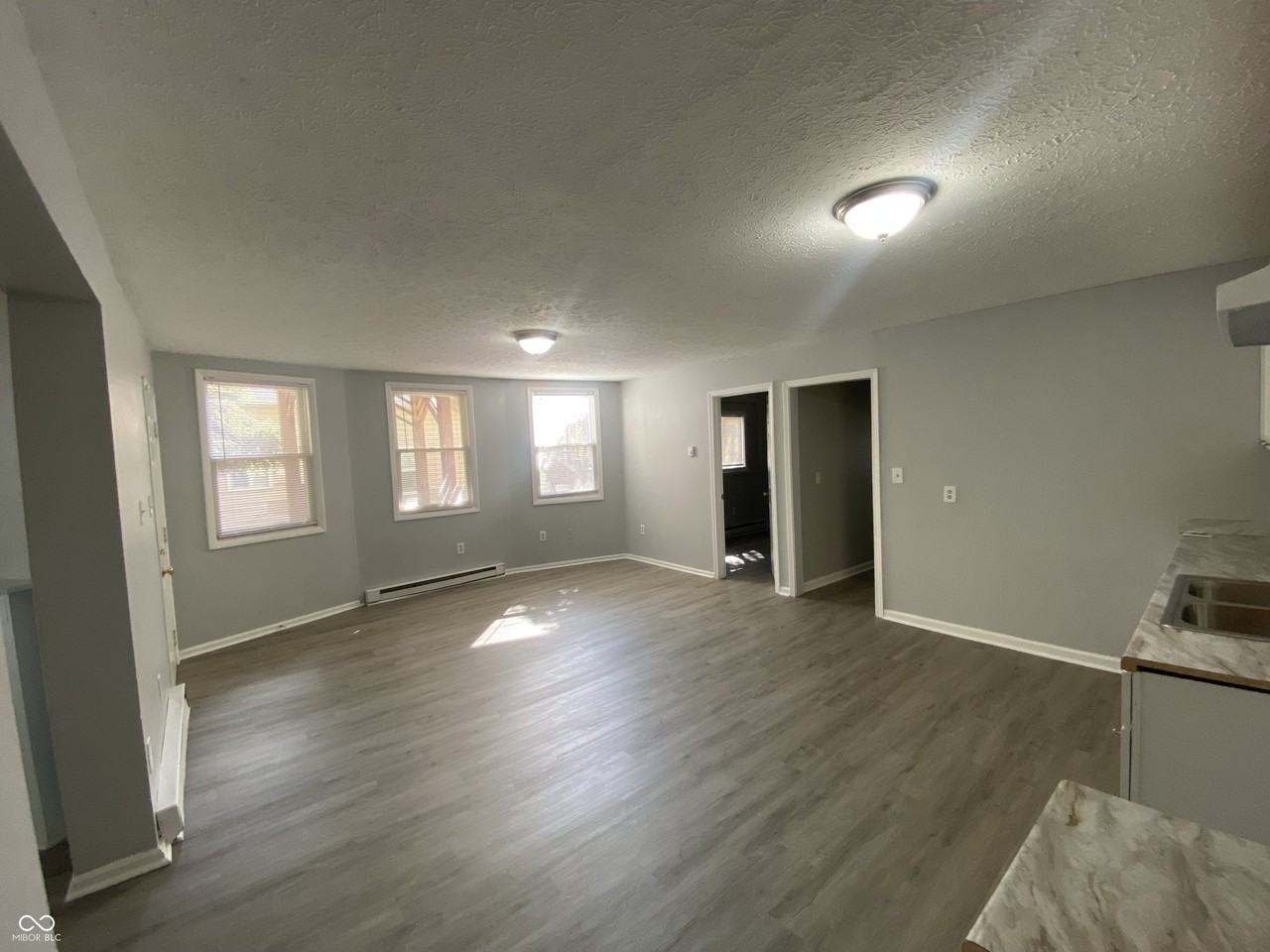 86 N Holmes Ave Unit A - Photo 5 of 16