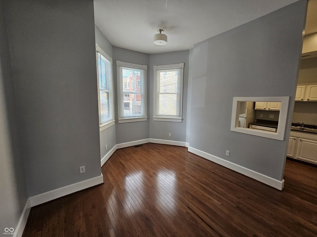 916 N Alabama St - Photo 4 of 16