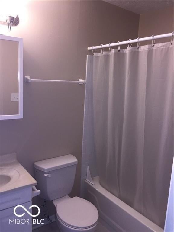 6022 Southbay Dr - Photo 5 of 8