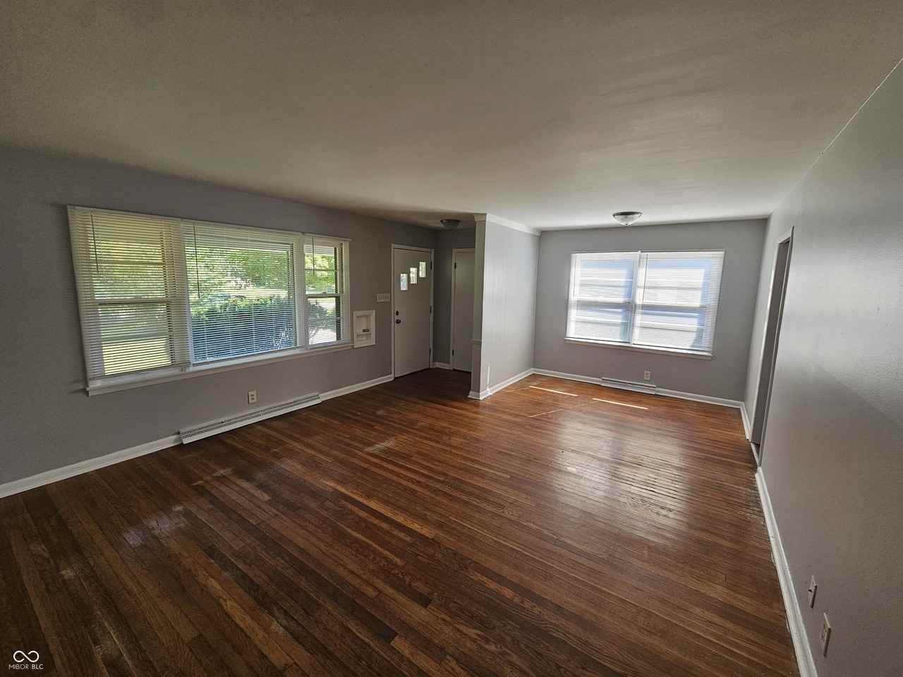 2107 W Coil St - Photo 4 of 16