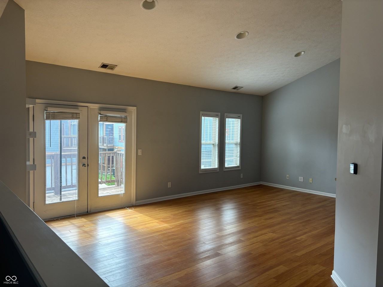 1643 N College Ave #2 - Photo 6 of 19