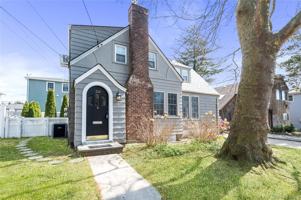 featured image of 20 Oldwood Rd 1st Fl #1stFL