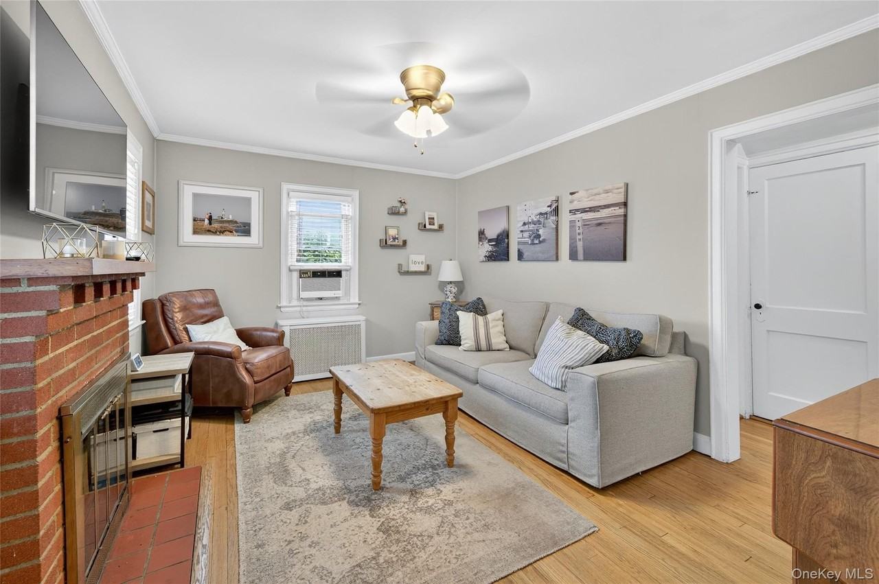 13 Prospect St - Photo 7 of 27