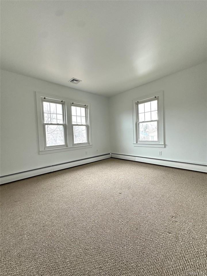 37 Church St - Photo 6 of 9