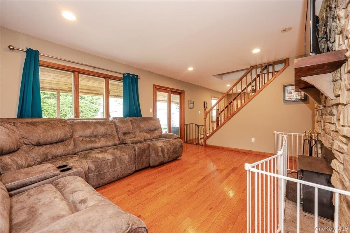 5 Stonecutter Rd - Photo 6 of 16