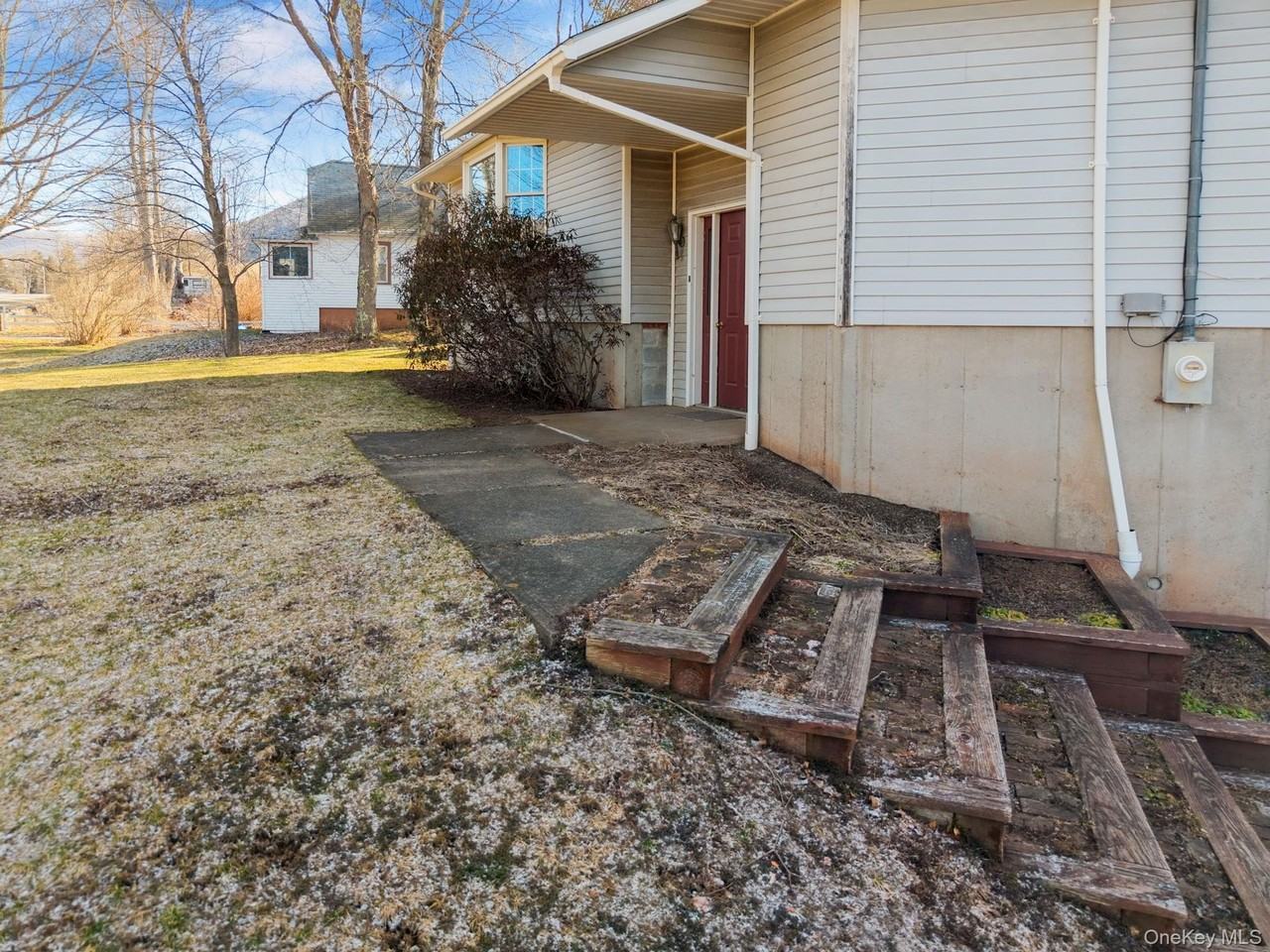 52856 State Highway 30 - Photo 3 of 42