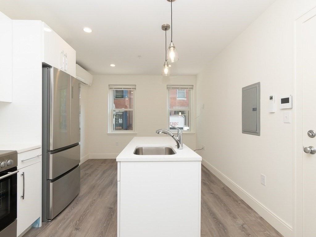 46 Melrose St Apt 2 - Photo 6 of 14