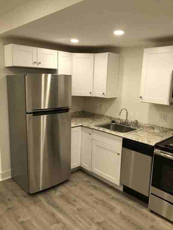 54 Melrose St Apt 1 - Photo 3 of 19