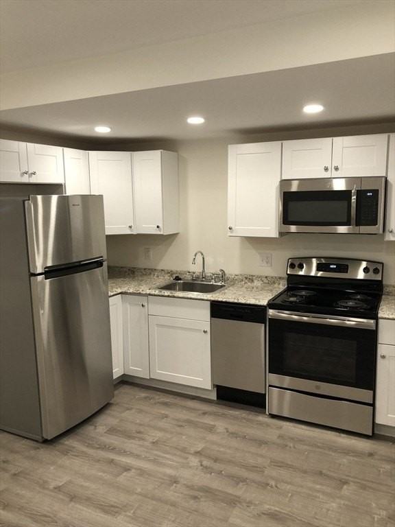 54 Melrose St Apt 1 - Photo 6 of 19