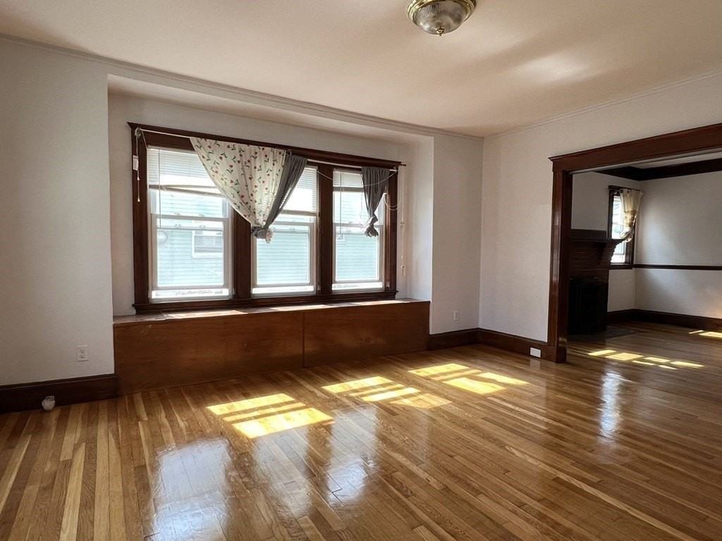 17 Cheriton Rd Unit Sf - Photo 2 of 10