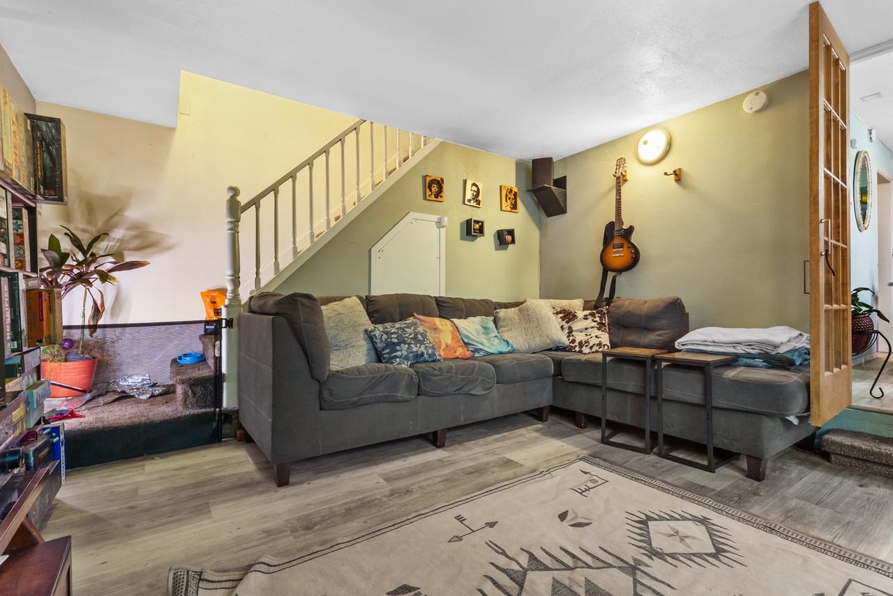 2045 Liberty St Ne #1 - Photo 6 of 29