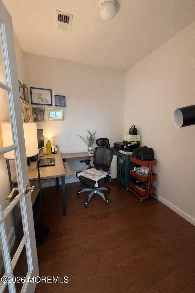 445 Tower Blvd Unit E - Photo 7 of 11