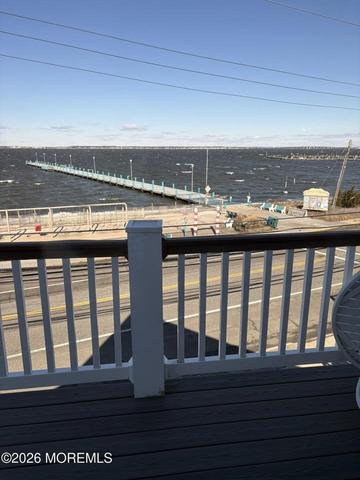 506 S Bayview Ave Unit B4 - Photo 3 of 16