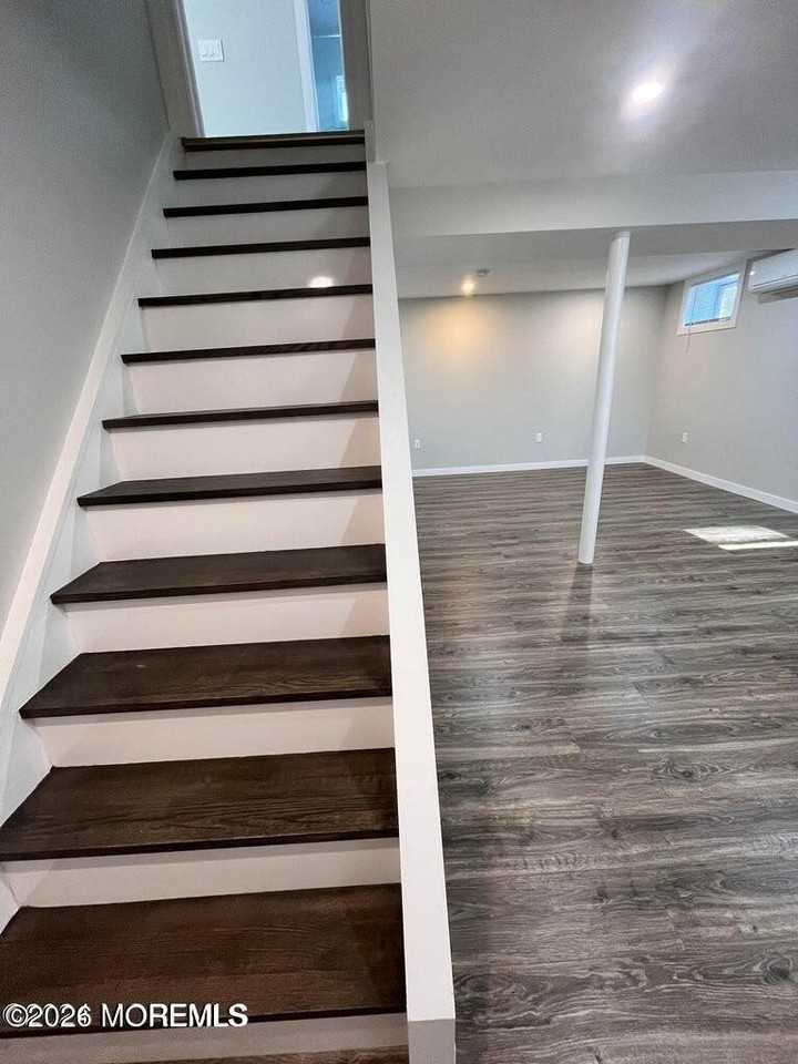 96 Paterson Ave Unit 1 - Photo 6 of 8