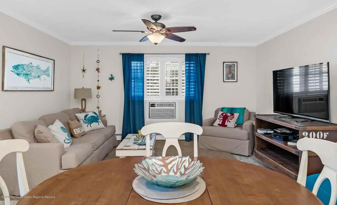 709 Ocean Ave Apt 5 - Photo 3 of 12